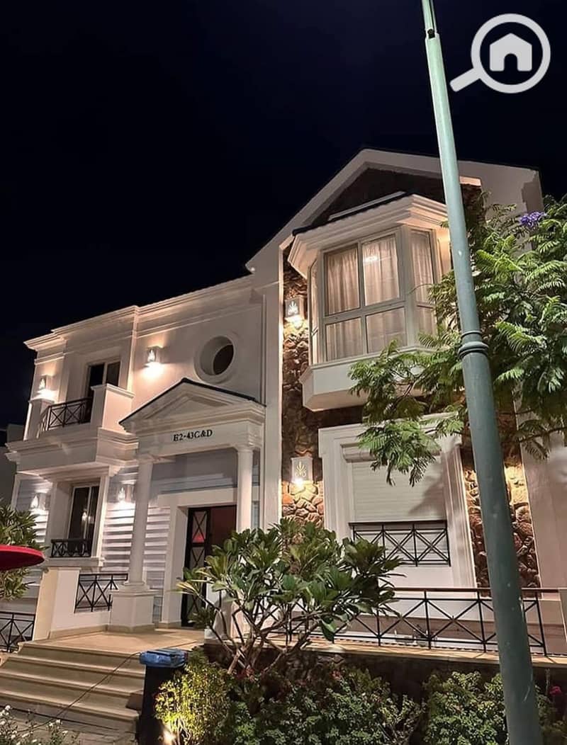 6 FB_IMG_1762097325457. jpg