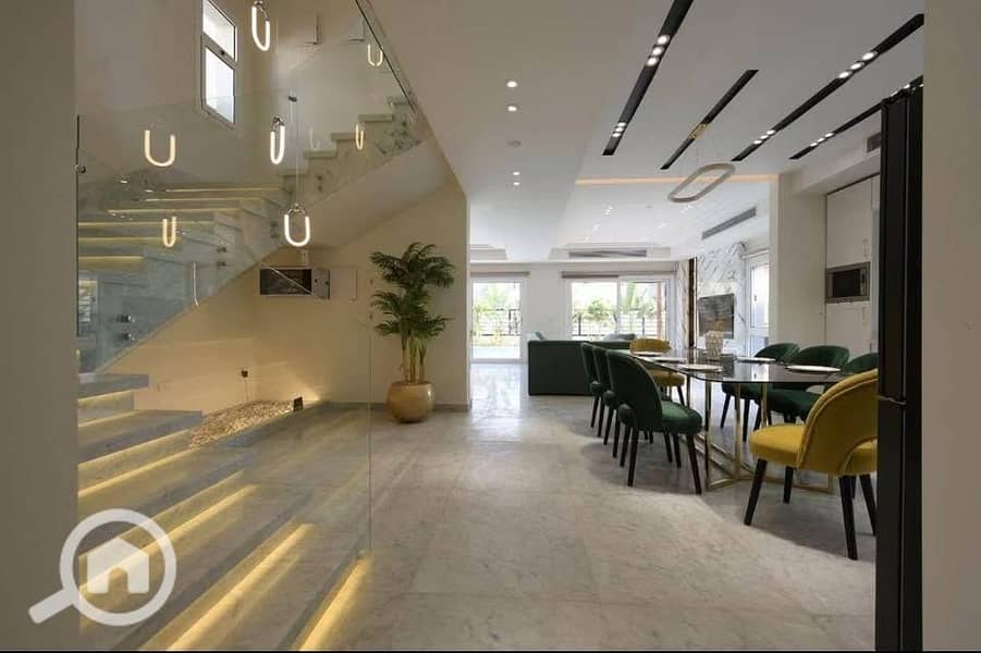 6 571812292_1846019182658104_180782470587620264_n. jpg