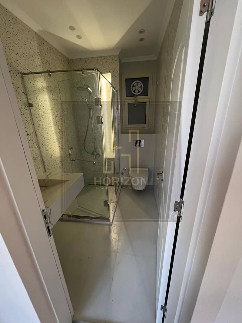 8 WhatsApp Image 2025-11-02 at 4.18. 49 PM. jpeg