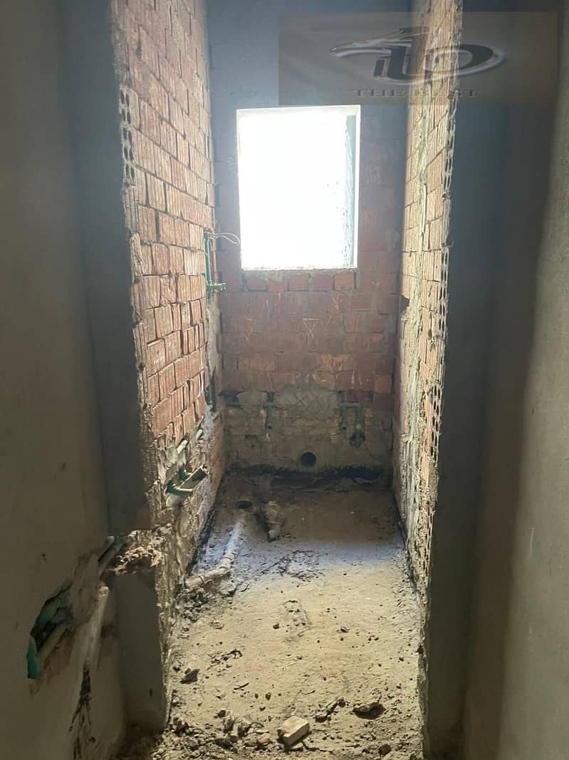 16 ff24039e-a050-446d-bd22-1cfb2f1a9ecb. jpeg