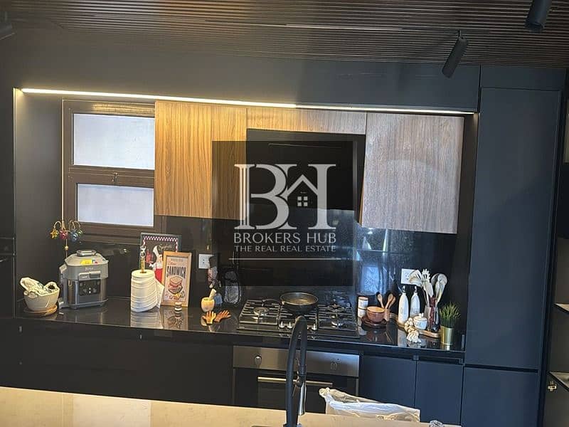 9 WhatsApp Image 2025-10-15 at 6.24. 04 PM (1). jpg