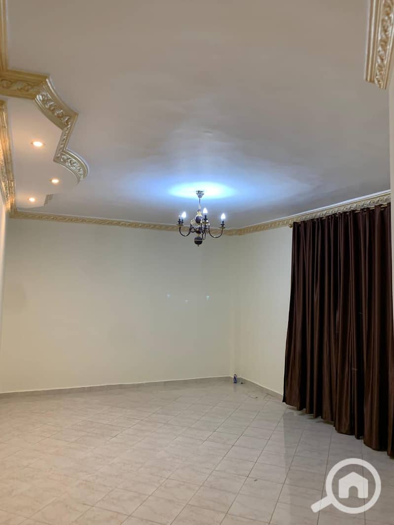 2 f9f1cc77-bc91-4e80-bfc1-bdf94a2894a5. jpeg