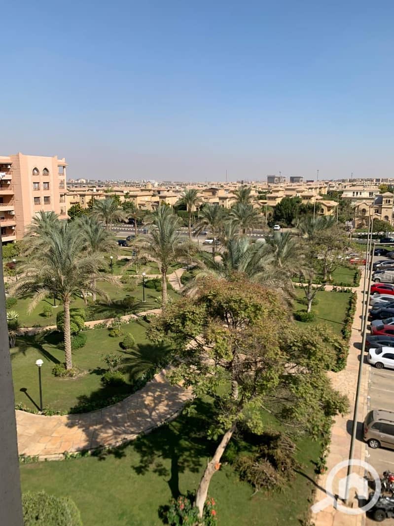 9 0496c0ee-6547-499b-8fef-f895def124bd. jpeg