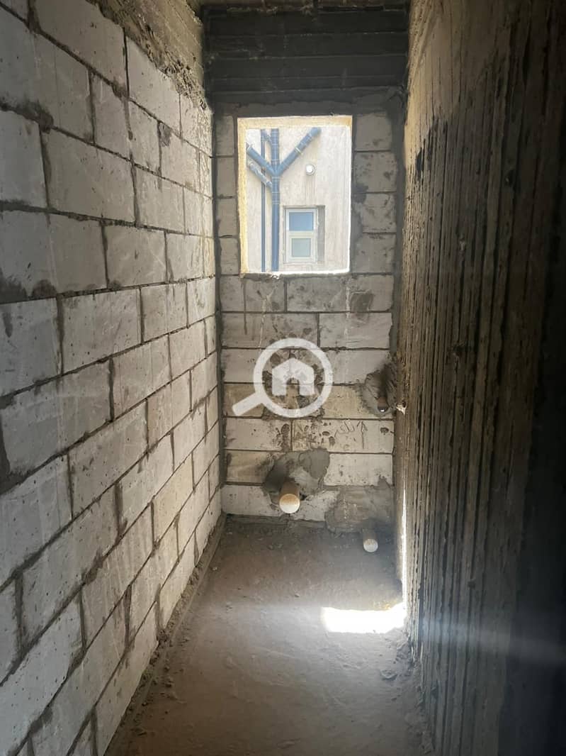 8 WhatsApp Image 2025-10-25 at 2.10. 44 PM. jpeg