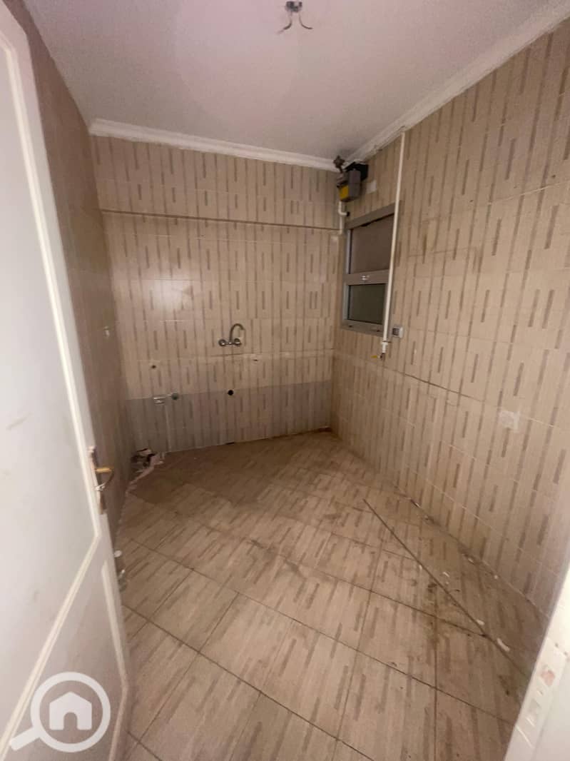 5 6ca600e3-cffa-4e73-9e12-69127070942e. jpeg