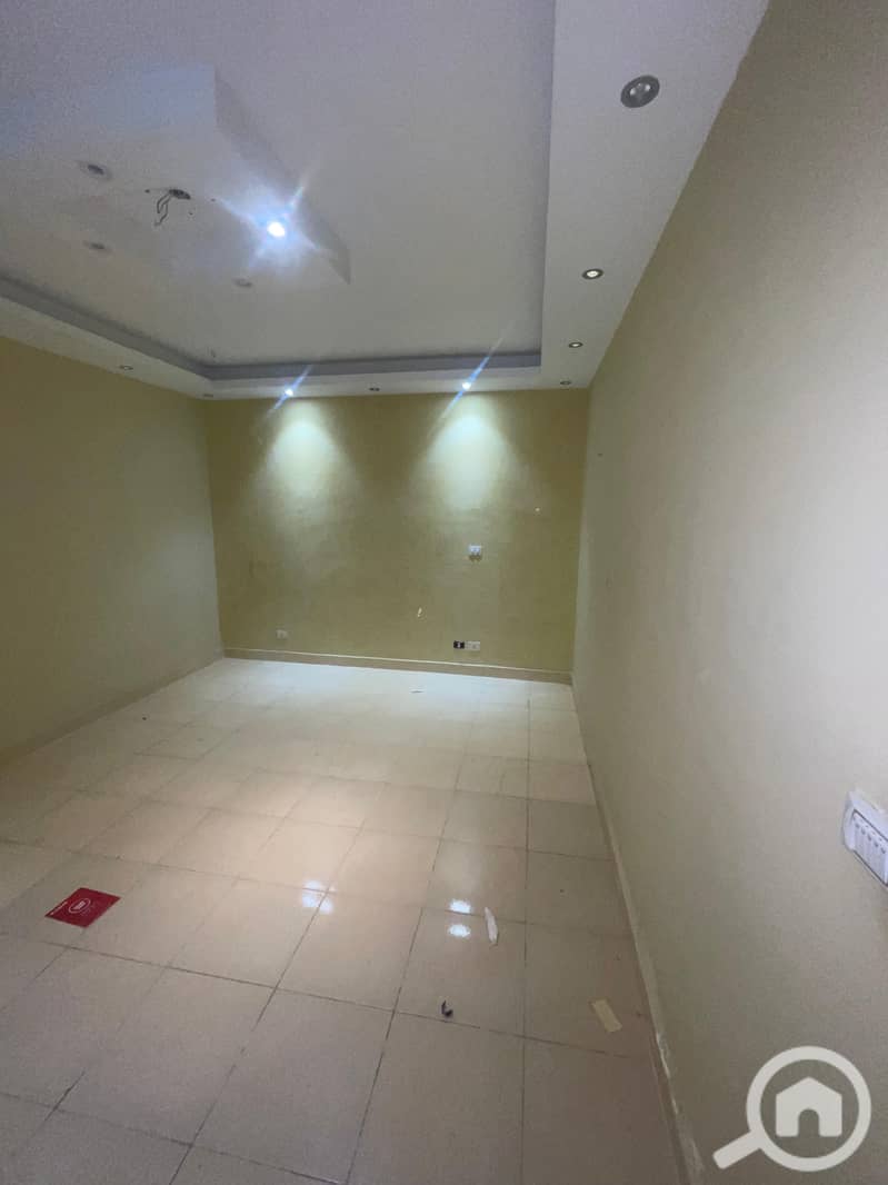 6 44c7ad6a-af5e-4e9f-883a-37106af19c3d. jpeg