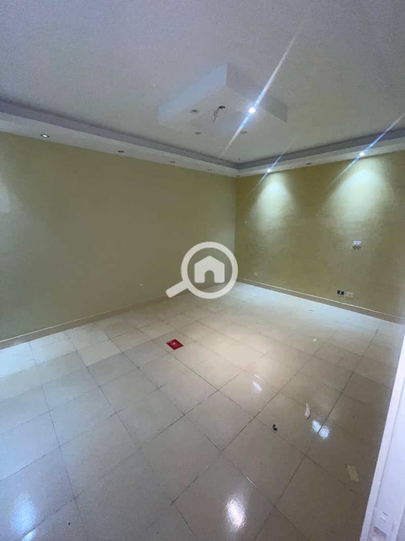 7 95c23606-ad36-4d7f-92d9-5ecc83bd9e24. jpeg