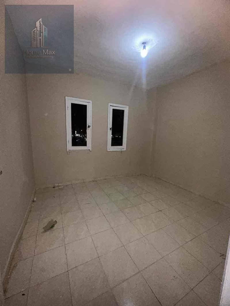 3 e595b777-77c7-4131-8bcb-84d206892e7d. jpg