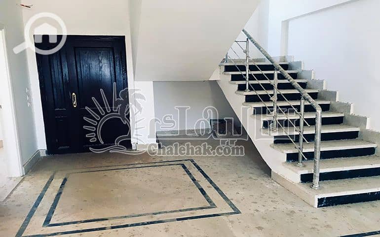3 فيلا-للبيع-في-لاجولي-مارينا-العين-السخنة-Villa-for-sale-Lajolie-Marina-ain-sokhna- (3). JPG