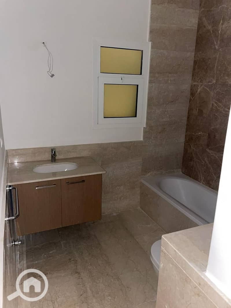 5 WhatsApp Image 2025-11-02 at 3.09. 18 PM (3). jpeg