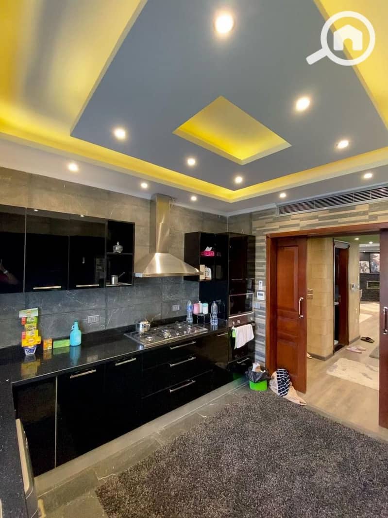 4 93851673-4f64-47e2-a5de-db1eaa2e455f. jpeg