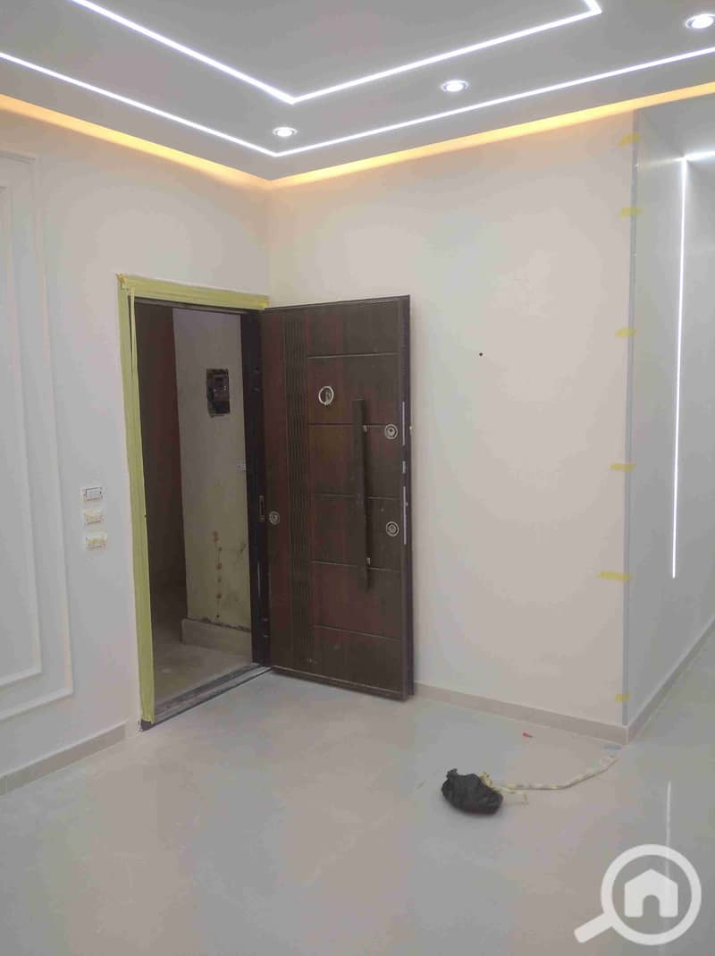 10 IMG_٢٠٢٥١١٠٢_١٤٠٧٠٧. jpg