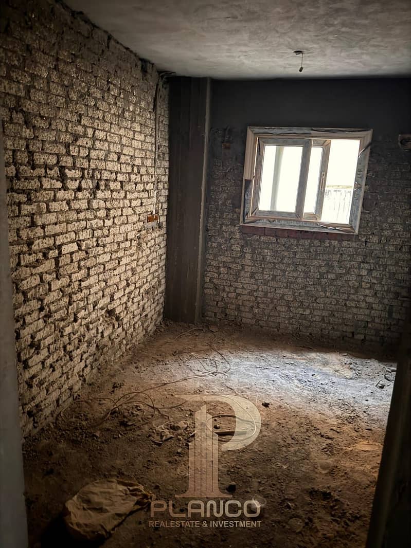 31 d015d861-2b2a-4c56-b94e-220a042d78f7. jpg