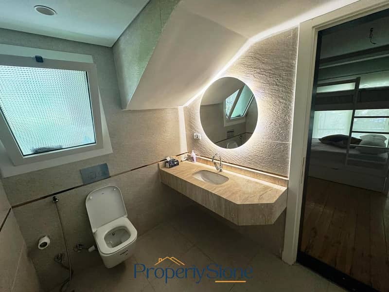 6 WhatsApp Image 2025-10-15 at 4.56. 48 PM. jpeg