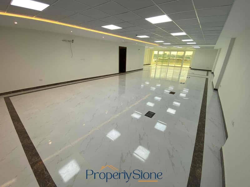 10 ab48b0e1-44fc-4114-ba9c-1bc17bd38cab. jpg