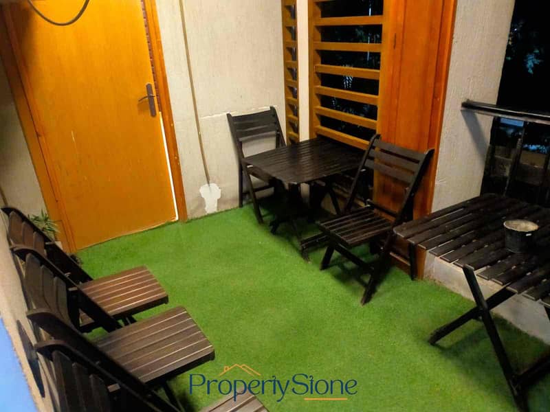 13 8185d59b-b223-48be-b959-37facdf54ffa. jpg