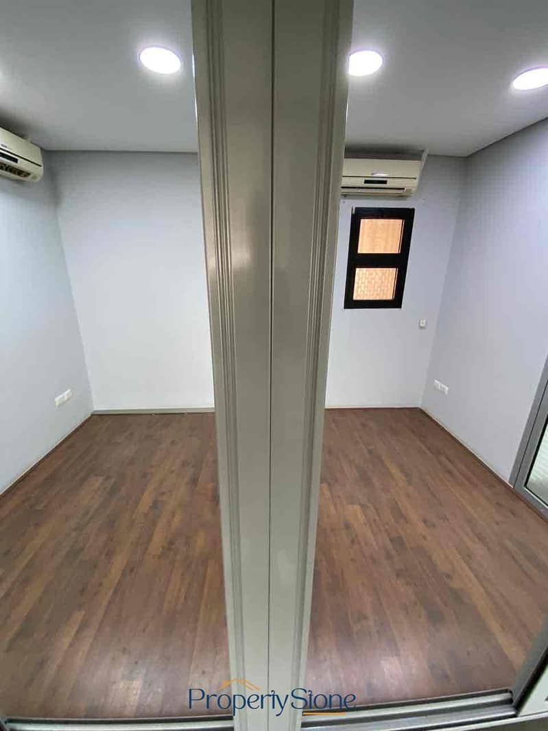 6 66f9d669-0962-4c79-acb0-7fa9ba5e62b0. jpg