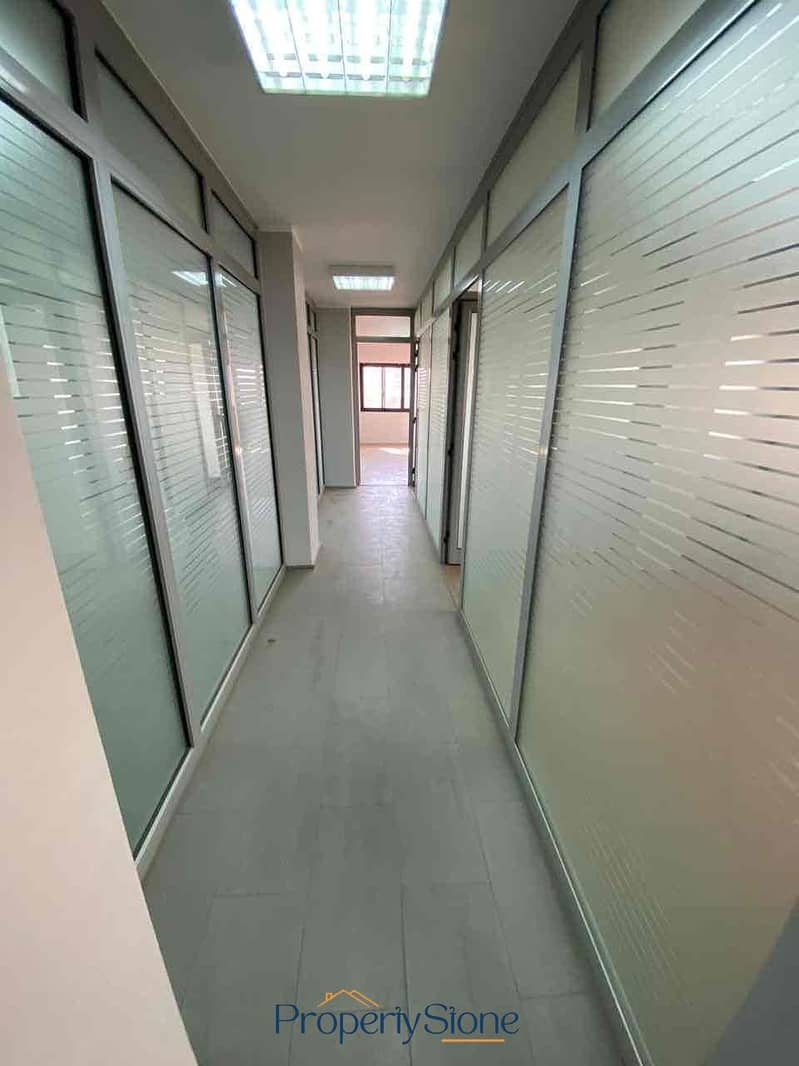 7 90cc666f-4869-4a35-bd2b-1775cae43208. jpg