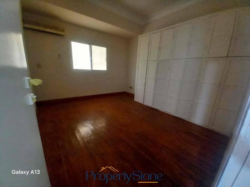 18 31b332c7-ba7d-4490-9874-ee84a8db9a65. jpg