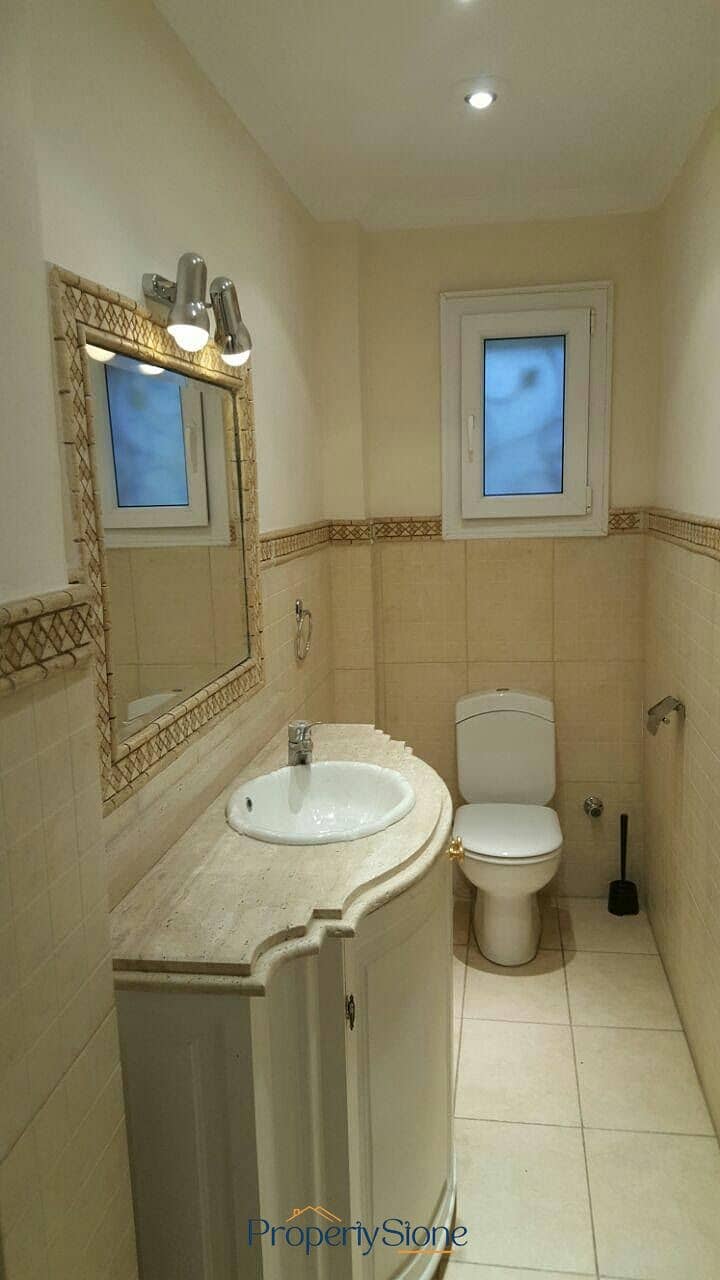 11 WhatsApp Image 2025-10-23 at 5.45. 26 PM (1). jpeg