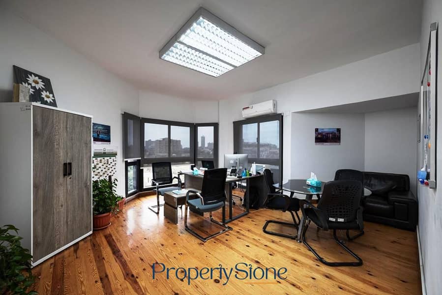 2 WhatsApp Image 2025-10-23 at 5.09. 27 PM (4). jpeg