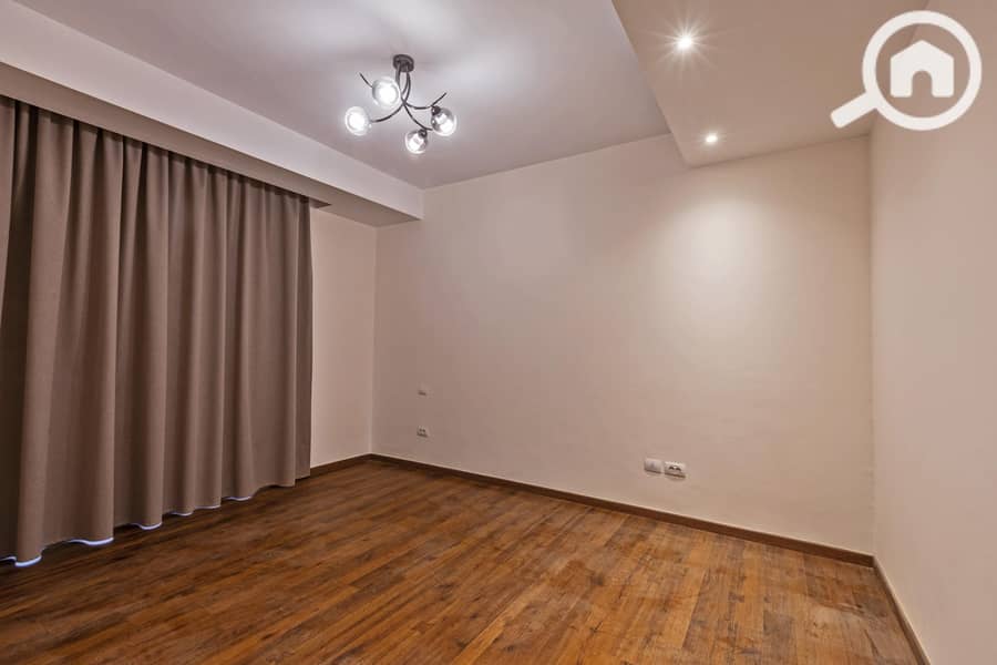 3 WhatsApp Image 2025-11-02 at 5.43. 34 PM (1). jpeg