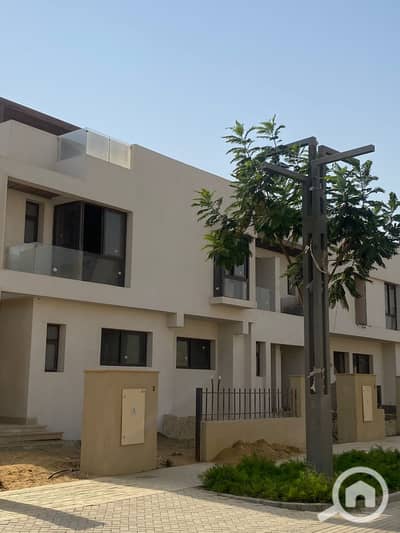 4 Bedroom Twin House for Sale in 6th of October, Giza - a46720d5-4295-495c-880b-fe7ce49829c6. jpeg
