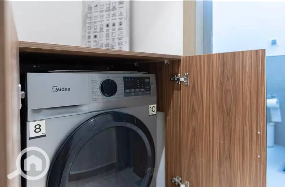 6 WhatsApp Image 2025-11-02 at 17.47. 49 (1). jpeg