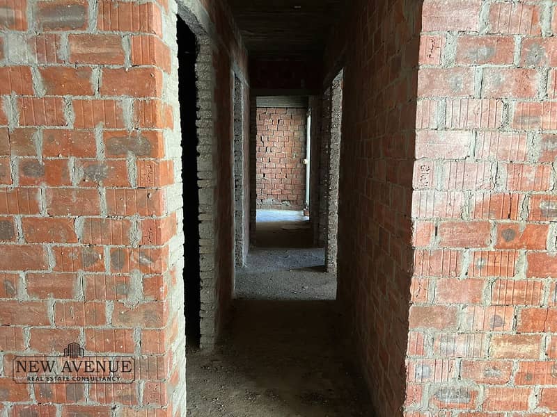 11 WhatsApp Image 2025-10-29 at 10.12. 22 PM. jpeg