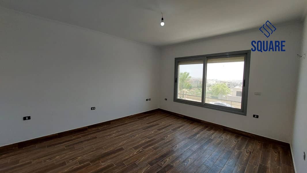 18 WhatsApp Image 2025-11-02 at 15.32. 45_21f89a58. jpg