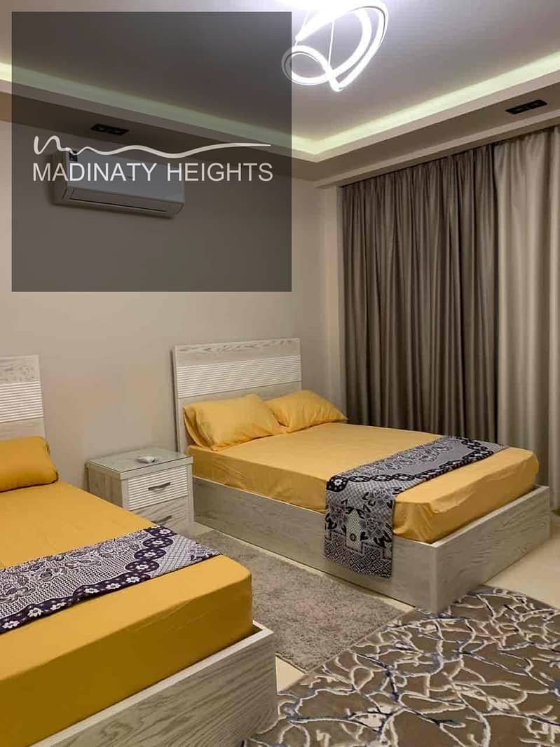 10 2f22e4a3-5e42-42b6-b774-dc324db3f916. jpg