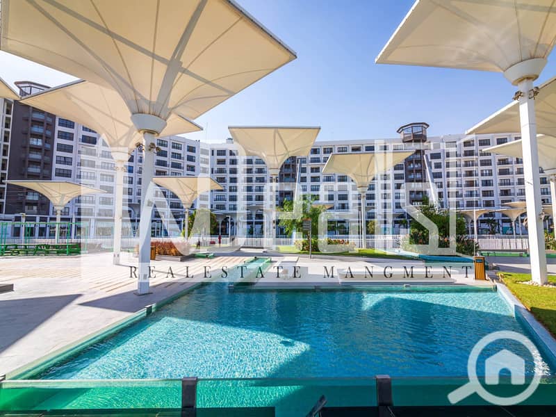 2 1F2A0024-scaled. jpg