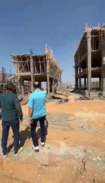 8 b2e67829-cf68-4845-bc40-430d7d464fbf. jpeg