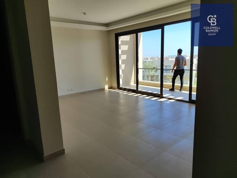 2 8d2c09d7-dc8d-4bb9-a5ec-b8eac4186e31. jpeg