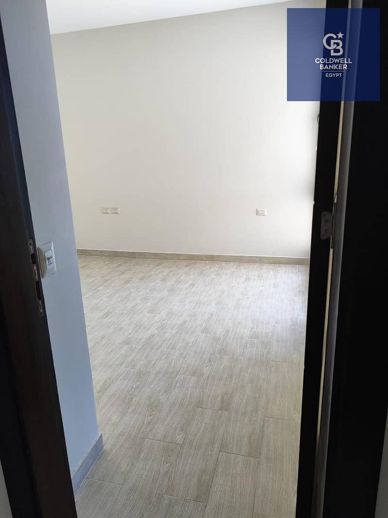 9 ab4aa656-a485-4e8b-88a9-e5cc67f56d1d. jpeg