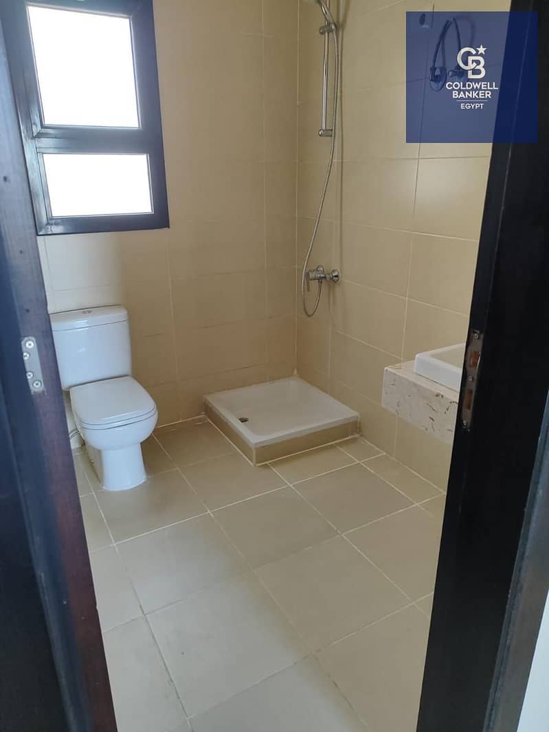 12 242ee019-df86-4158-a5ac-49f8199b513e. jpeg