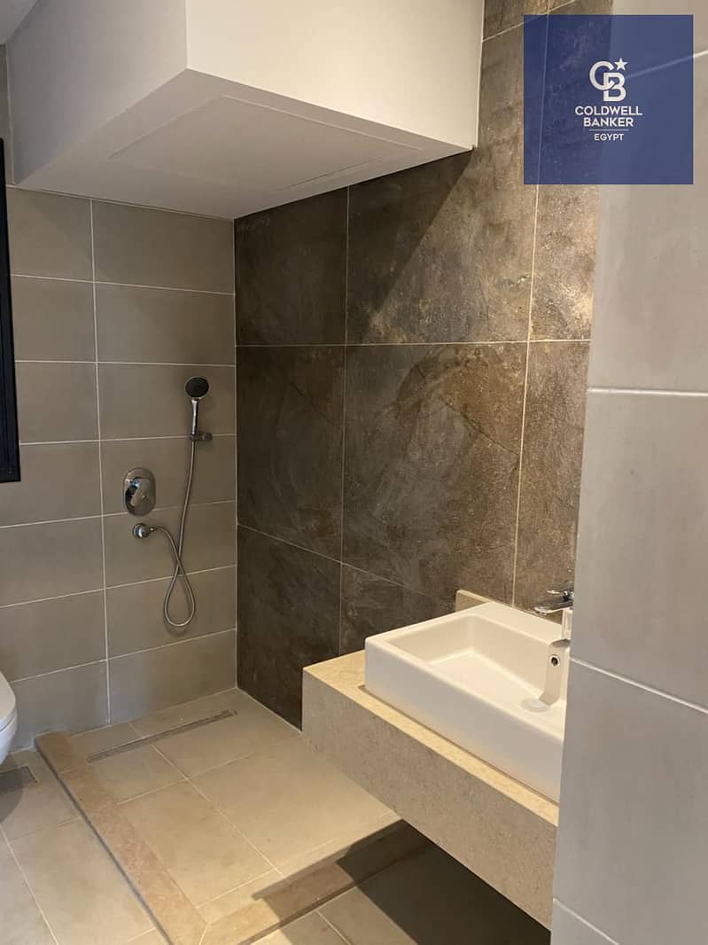 4 252386e2-a89f-4c72-ac49-b67b245e6444. jpeg