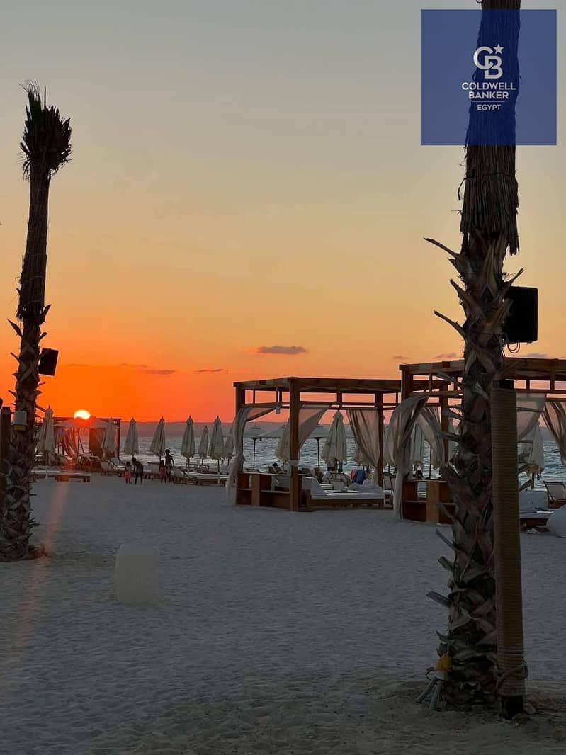 8 547262193_4060069694253627_8798792675846166956_n. jpg