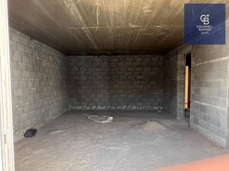 6 6dcb75d8-5c63-45bf-ab85-6d424d520e0d. jpeg