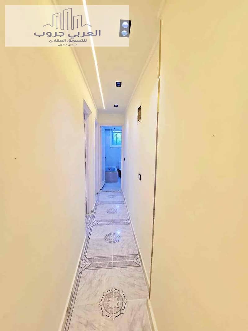 4 fe870976-b5b7-48a0-b4ef-a5bd2446fda9. jpg