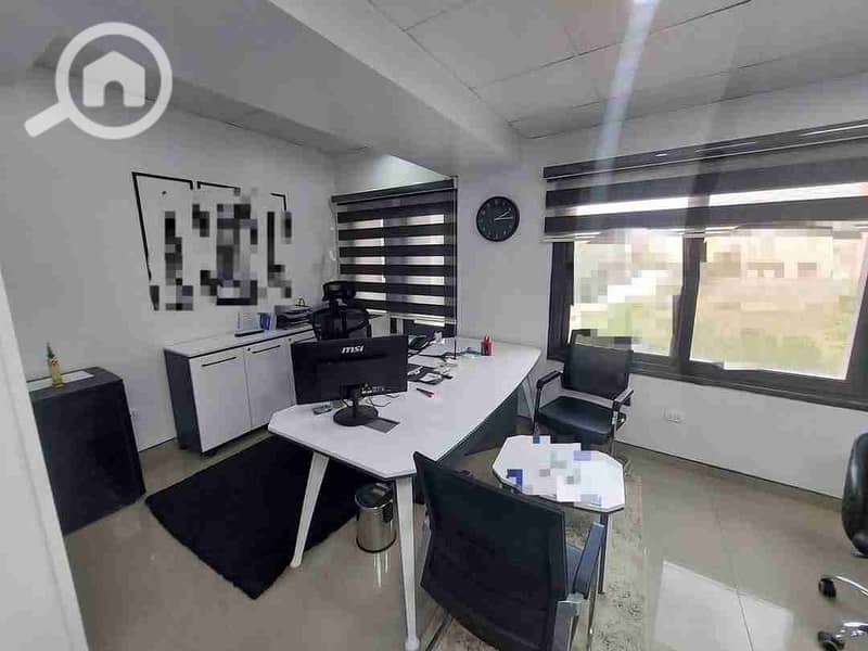 6 FB_IMG_1762103741516. jpg