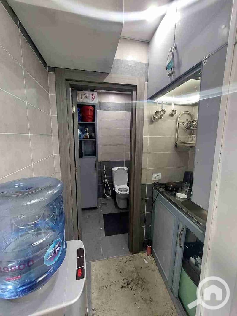 9 FB_IMG_1762103738295. jpg