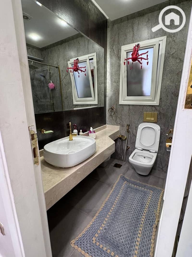 5 2f1495f8-1c5e-4a41-b01d-afee437c72d3. jpeg