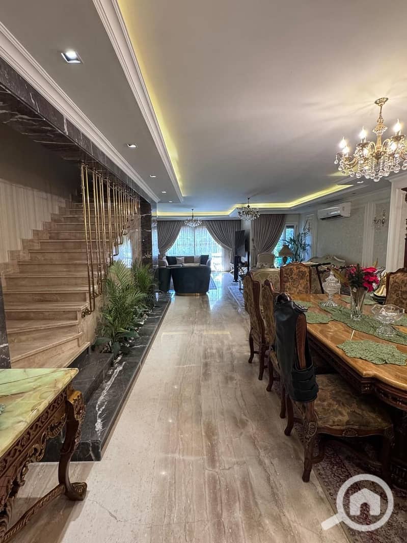 13 e3d1b9c8-4099-4719-b655-01fc4d04cf24. jpeg