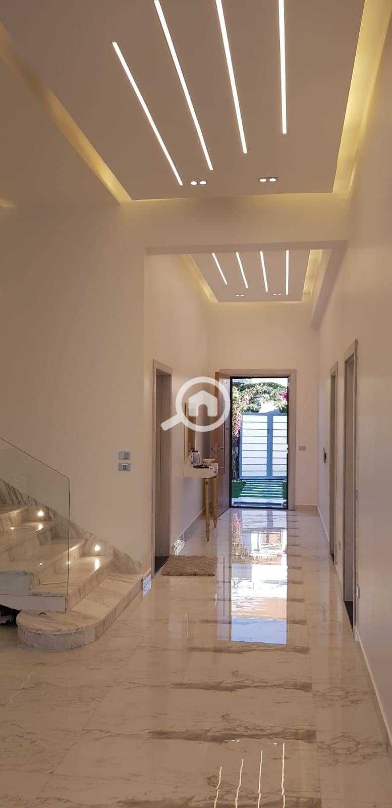 7 ba0b80f0-add5-41d4-809b-b549520cb8d9. jpeg