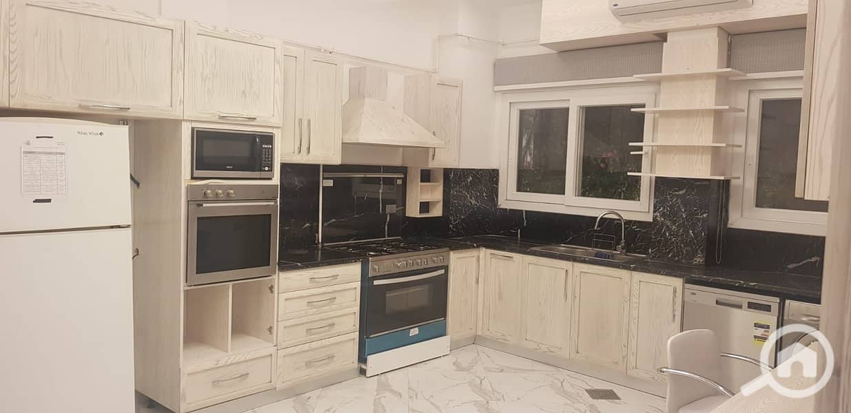 11 fbea2d52-35fa-4d1e-980b-88e025f921d7. jpeg