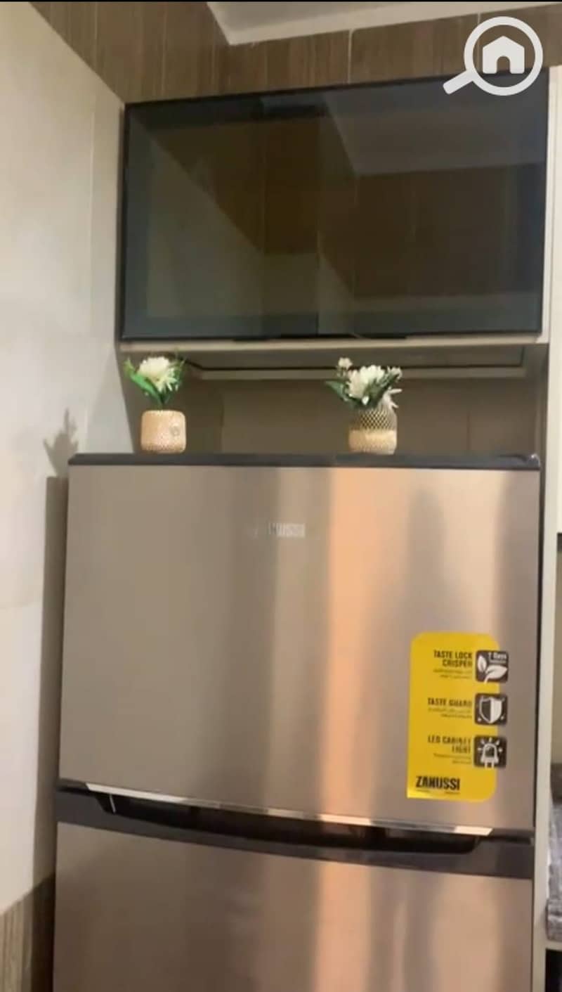 10 50d66d7a-82f1-4aa6-9bf3-fdaca4198f0d. jpeg