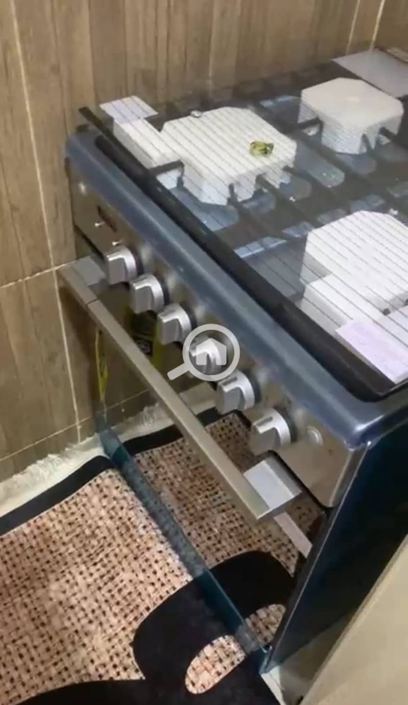 15 0f317936-14b2-441d-881e-149ba1aef212. jpeg