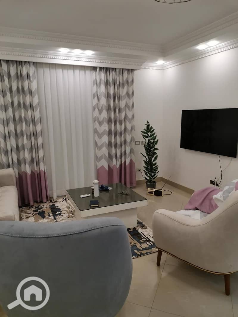 2 8eee5938-6bd3-47fc-b0e5-0128b8703b8b. jpeg