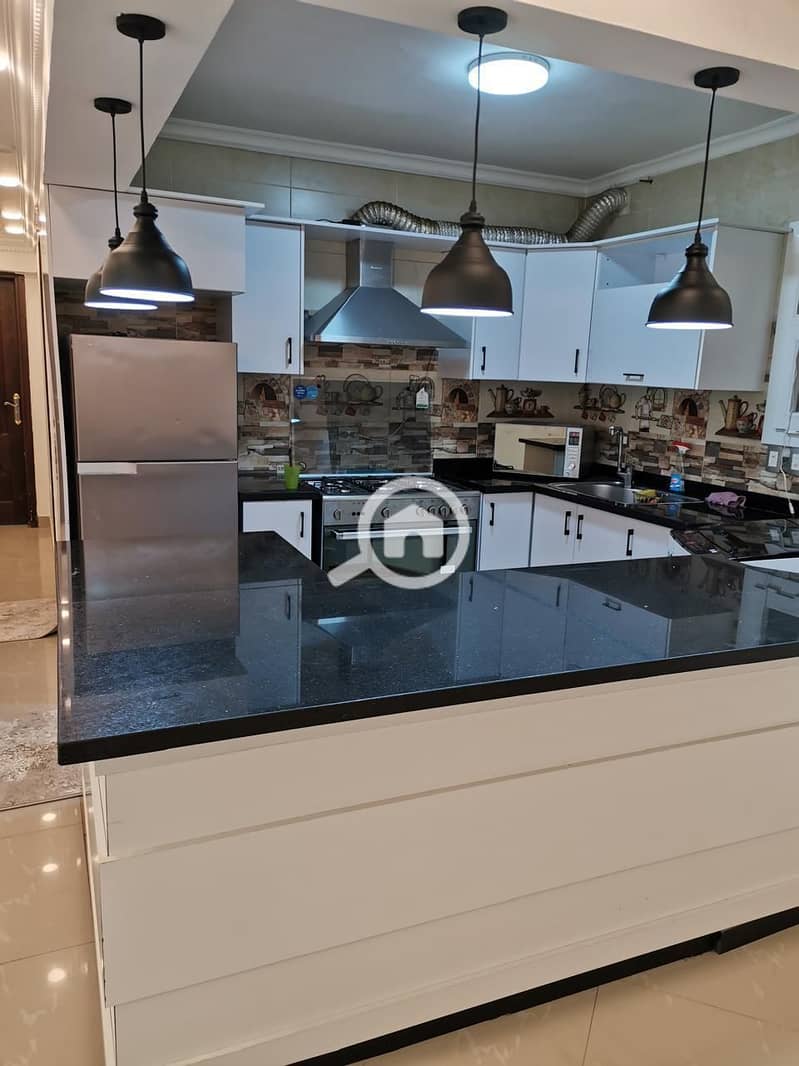 6 74fbba8f-78c8-468c-bba2-4fd42226a9ae. jpeg